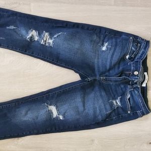 KanKan distressed jeans